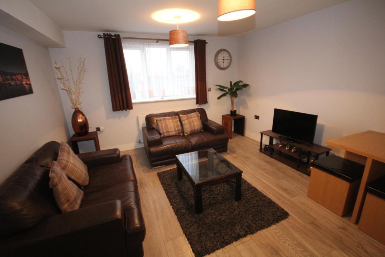 Holden Court Apartments - Apt 3 West Drayton  Eksteriør bilde