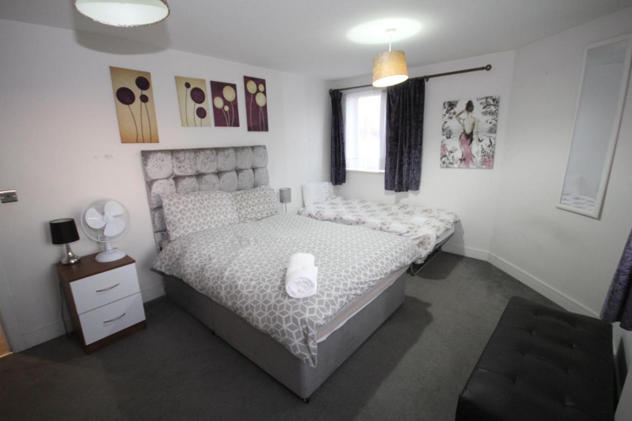 Holden Court Apartments - Apt 3 West Drayton  Eksteriør bilde
